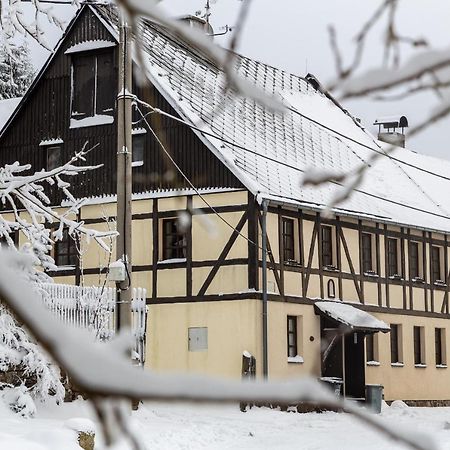 Chalupa Hrazdenka V Krusnych Horach ฮอร์นีบลาทนา ภายนอก รูปภาพ